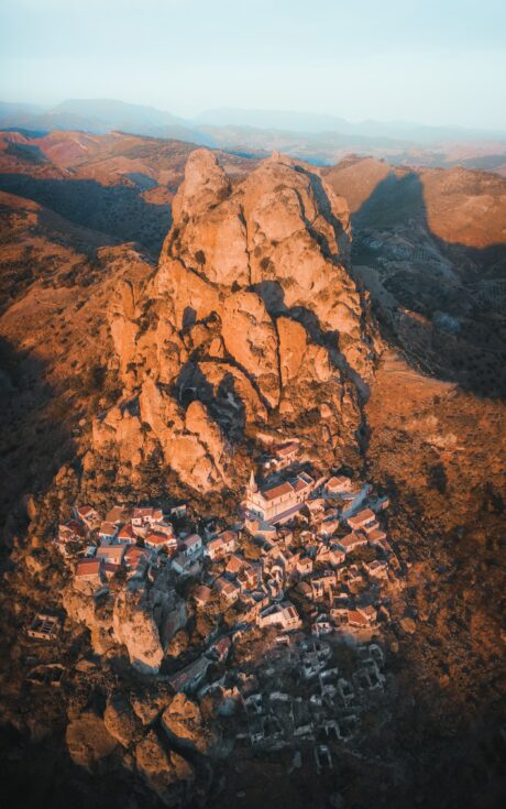 A Calabria, o di come il brand di una destinazione turistica sia basato sui suoi stereotipi